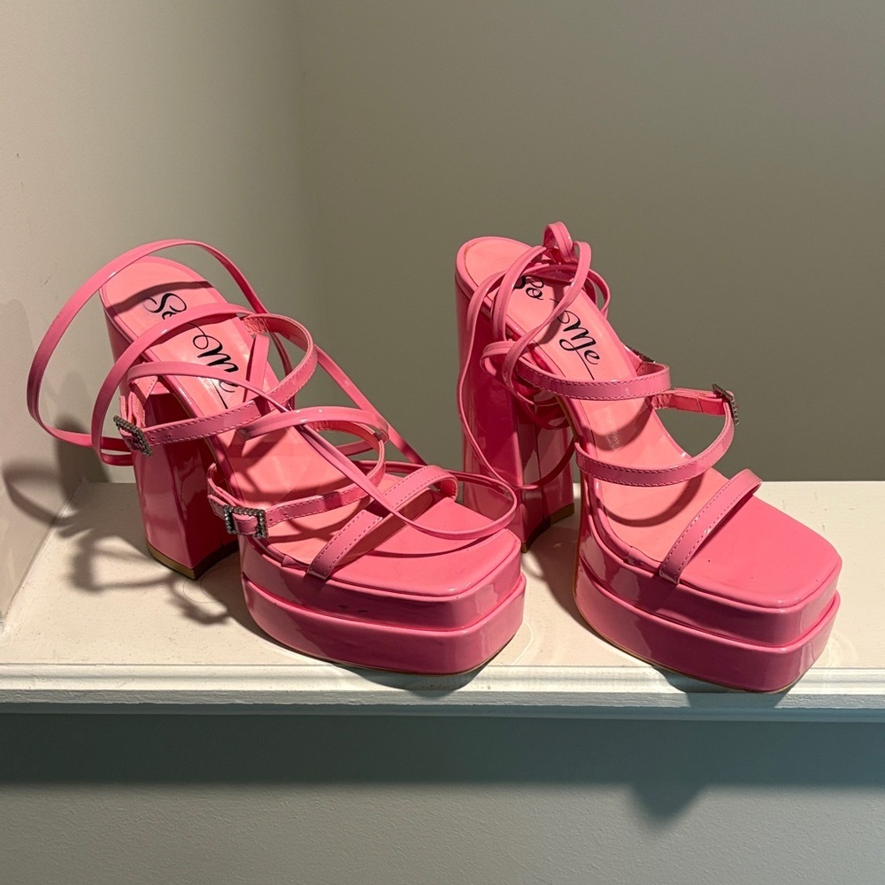 So Me Pink Platform Sandals with Strappy Design